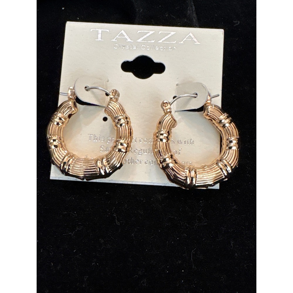 Tazza Crystal Collection‎ Gold Tone Bamboo Hoop Earrings Latch Back 1 Inch